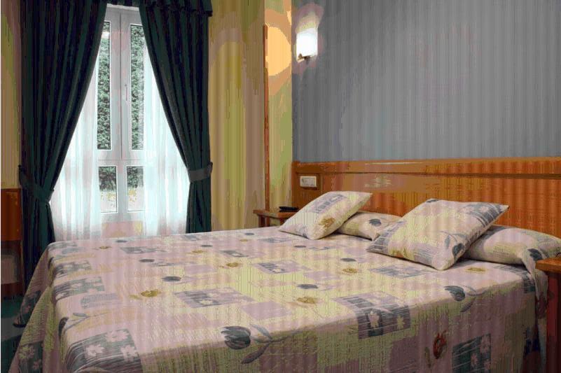 Hotel La Guindal アリオンダス エクステリア 写真