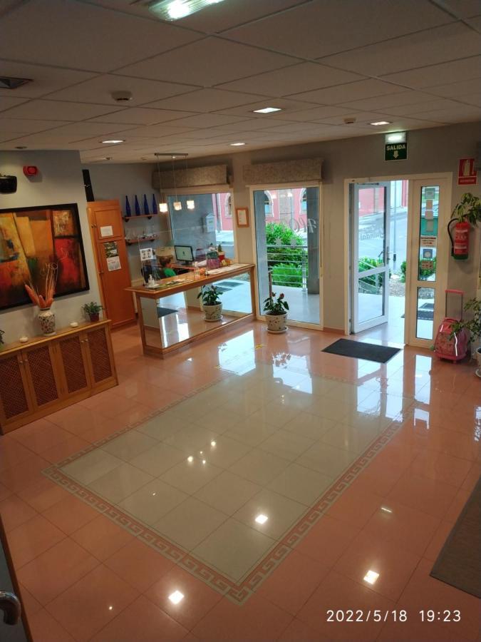 Hotel La Guindal アリオンダス エクステリア 写真